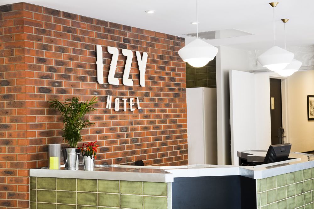 Hotel Izzy by HappyCulture - Innenraum